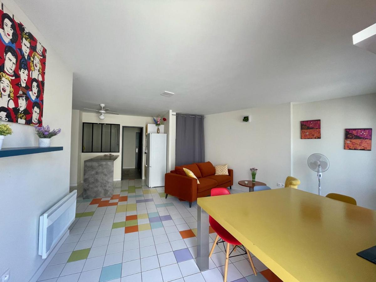 Appart Pop-Art Proche Autoroute, Plages Et Attractions, Wifi - Tv, Deco Stylee, Calme Bessan Esterno foto
